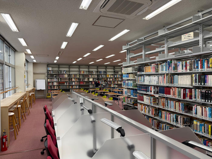 女子高図書室風景3